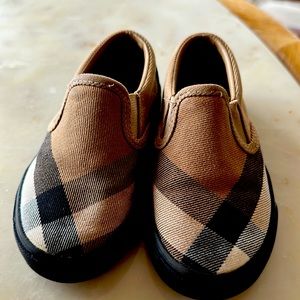 Burberry toddler slip ons( worn twice)